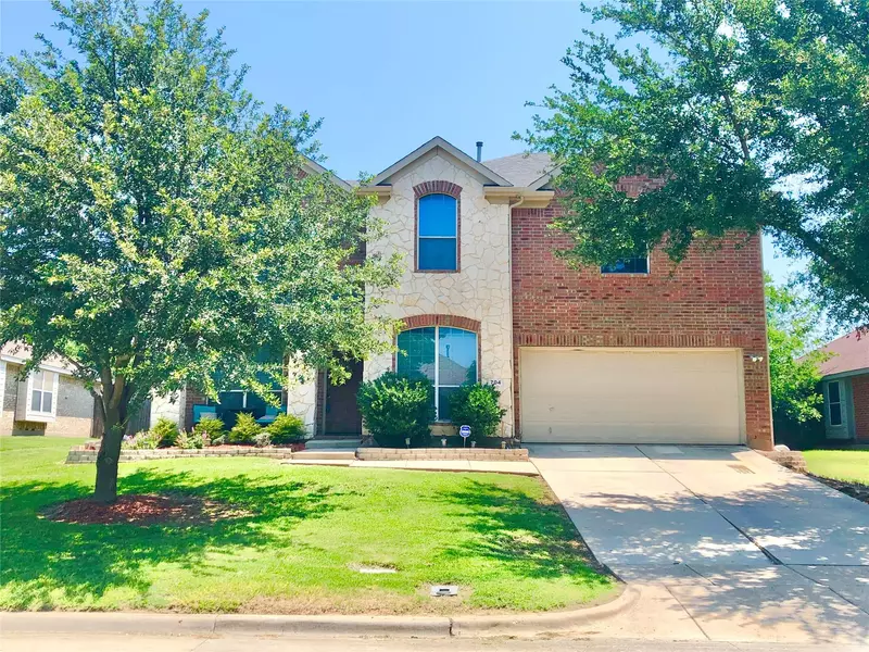 704 Boone Trail, Mansfield, TX 76063