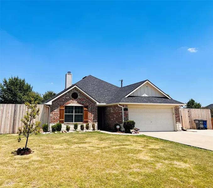 130 Price Circle, Hackberry, TX 75036