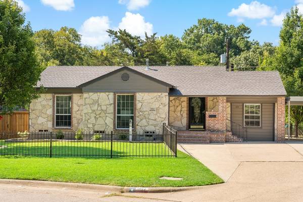 1014 Briarwood Drive, Garland, TX 75041