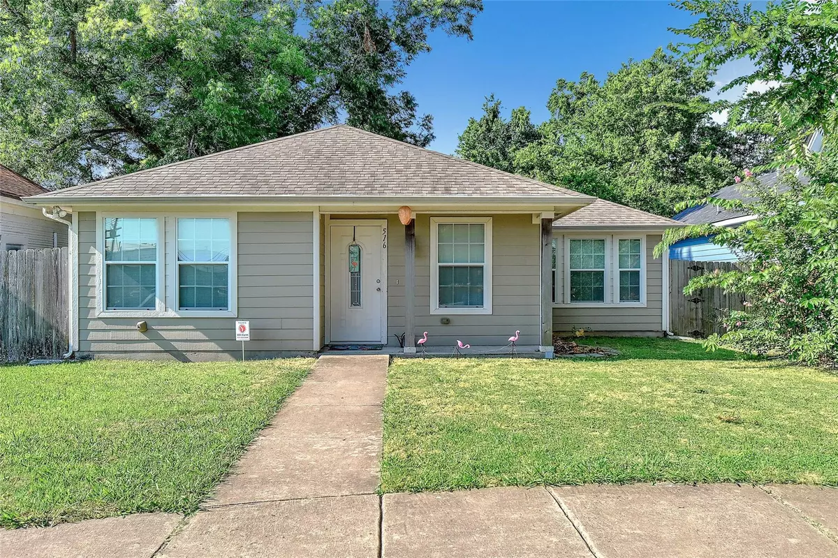 Denison, TX 75020,516 W Crawford Street