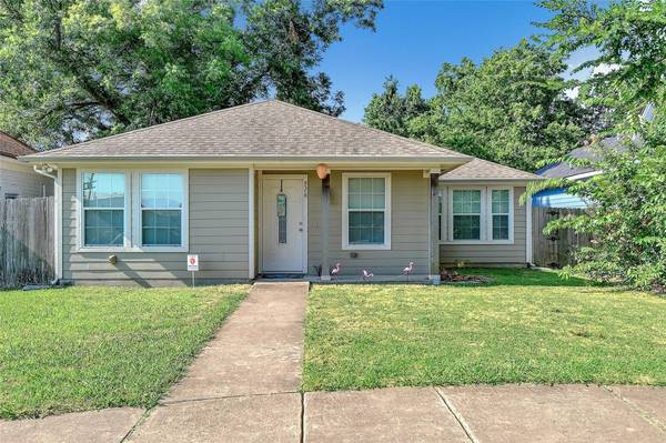 516 W Crawford Street, Denison, TX 75020