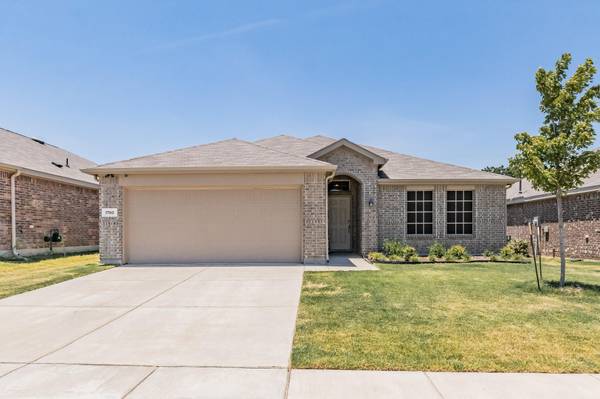 1760 Alamandine Avenue, Cross Roads, TX 76227