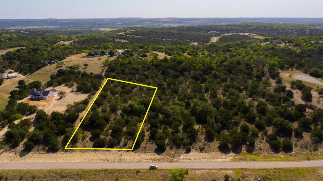 315 Sunset Cove, Bluff Dale, TX 76433