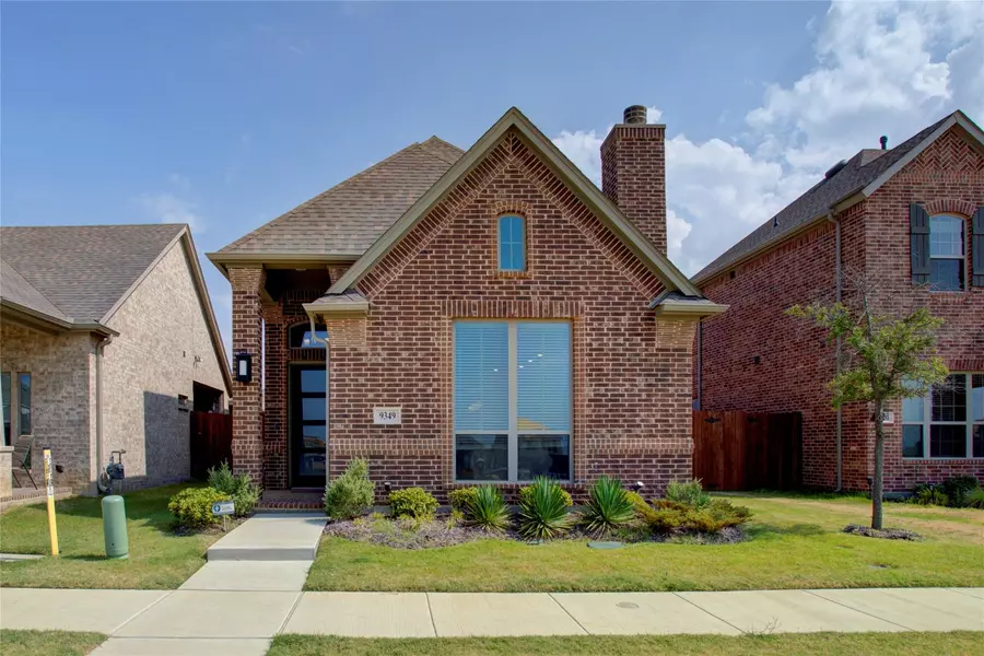 9349 Trammel Davis Road, Fort Worth, TX 76118