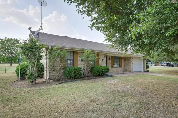 Corsicana, TX 75110,136 Christie Lane