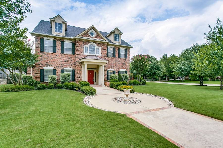 806 Hillcrest Trail, Southlake, TX 76092