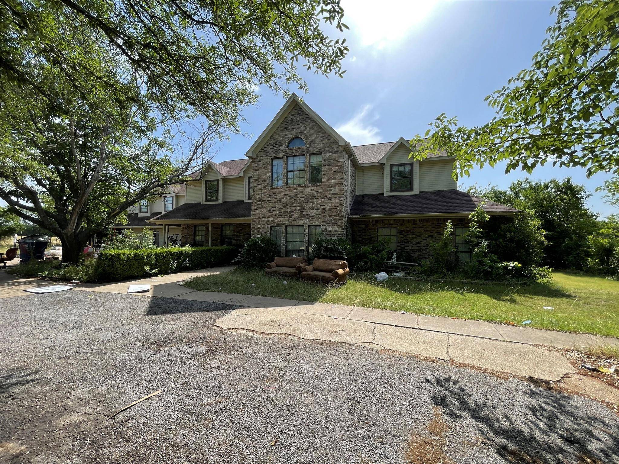 Ovilla, TX 75154,907 Cockrell Hill Road