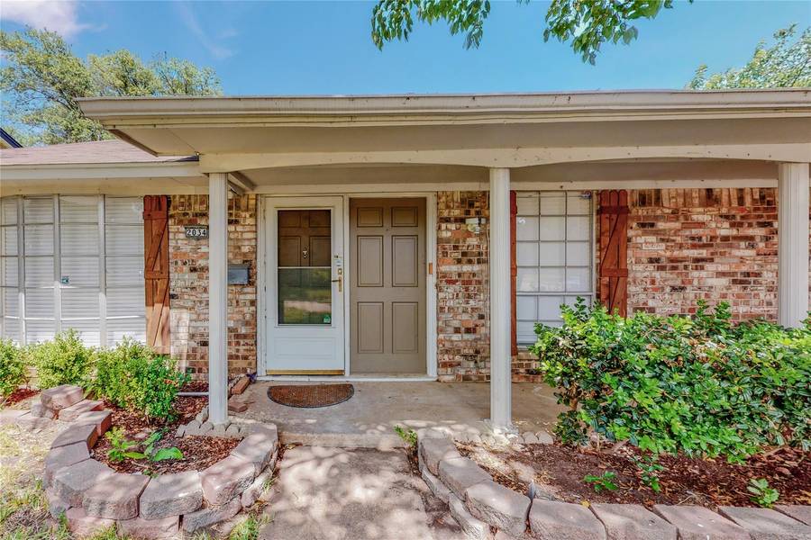 2034 Mill Creek Road, Garland, TX 75044