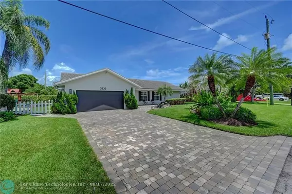 3830 NE 28th Ave, Lighthouse Point, FL 33064