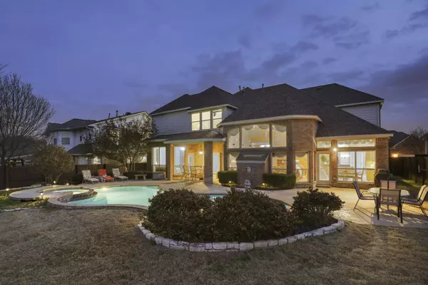 1800 Stone Crest Drive, Flower Mound, TX 75028