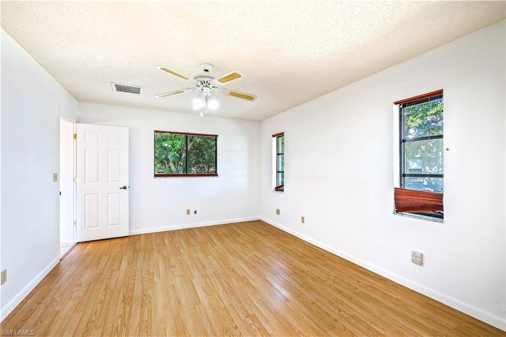 Fort Myers, FL 33966,6672 Fairview ST