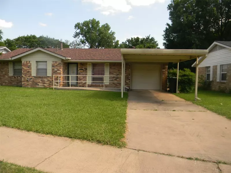 620 E Centennial Street, Sherman, TX 75090