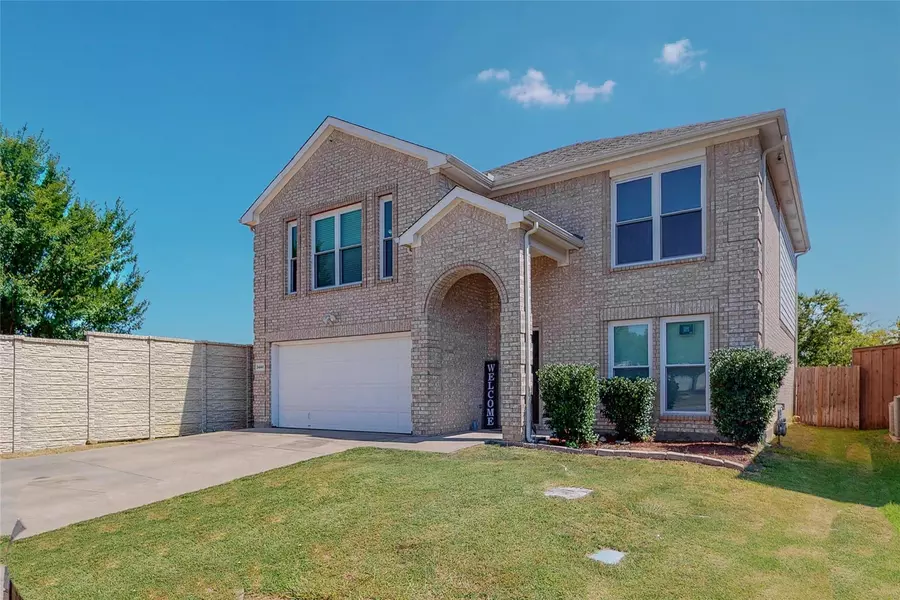 3448 Baby Doe Court, Fort Worth, TX 76137