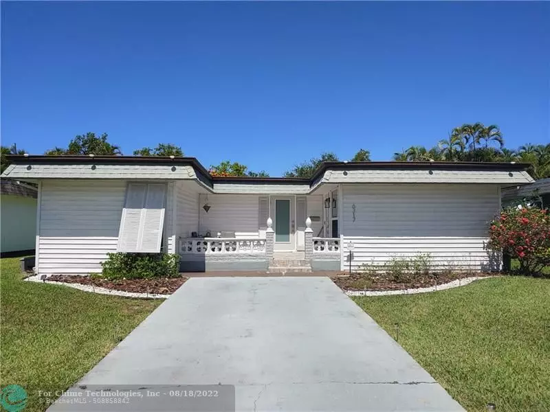 6317 NW 74th Ave, Tamarac, FL 33321