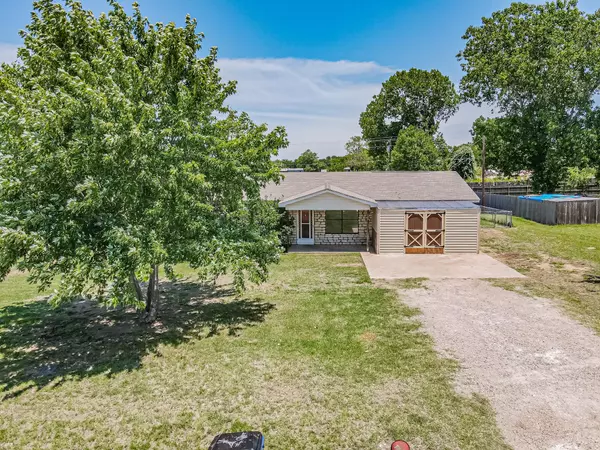 Granbury, TX 76049,509 Ranch Road