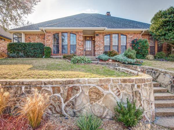 1211 Magnolia Drive, Carrollton, TX 75007