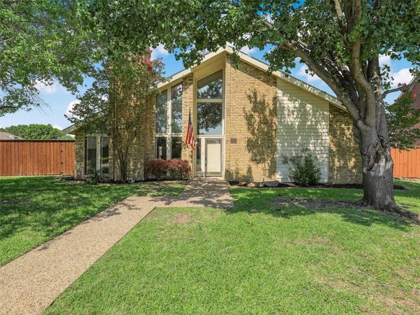 2707 Brookshire Drive, Carrollton, TX 75007