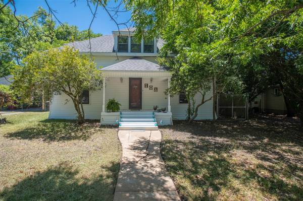 105 E Mulberry Street, Leonard, TX 75452