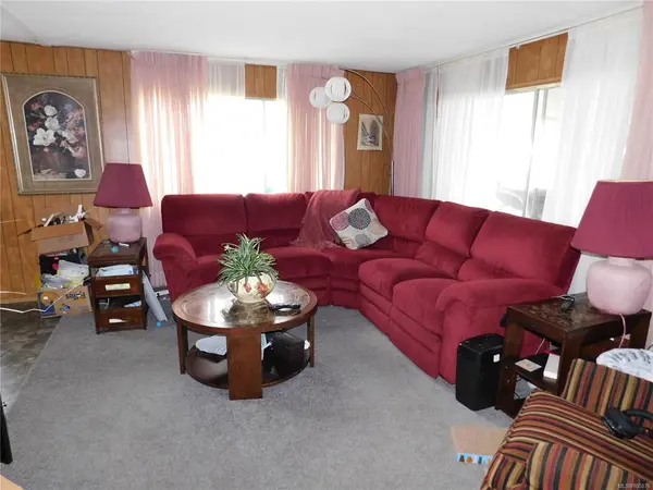 4935 Broughton St #8, Port Alberni, BC V9Y 8G7