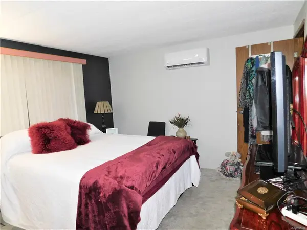 4935 Broughton St #8, Port Alberni, BC V9Y 8G7