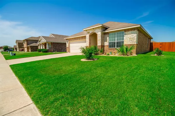 Krum, TX 76249,325 Eagle Drive