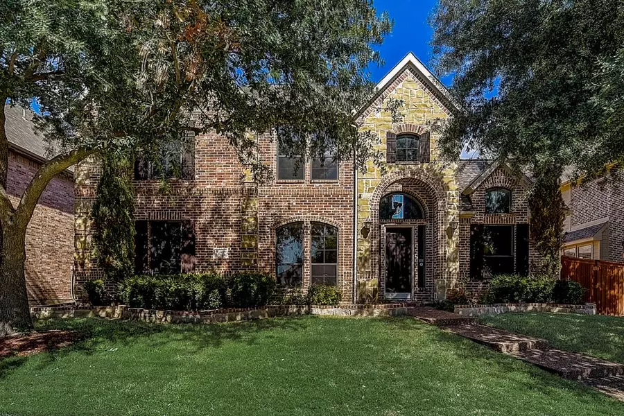 1425 Flowers Drive, Carrollton, TX 75007