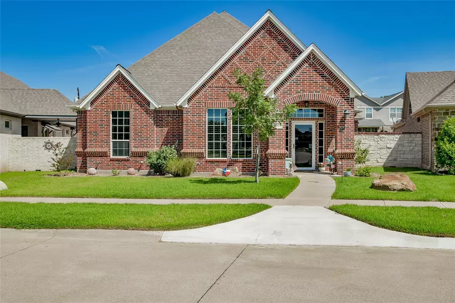 3510 Fountain Way, Granbury, TX 76049