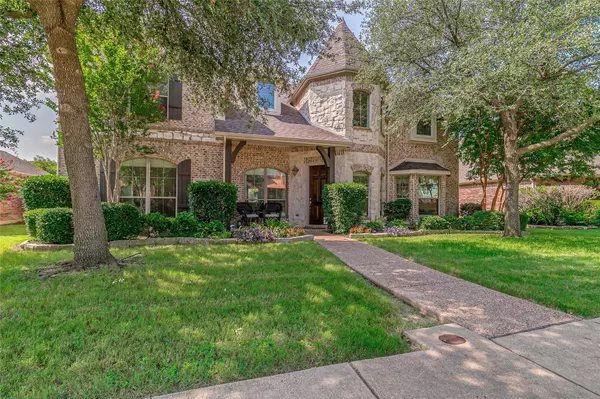 1420 Flowers Drive, Carrollton, TX 75007