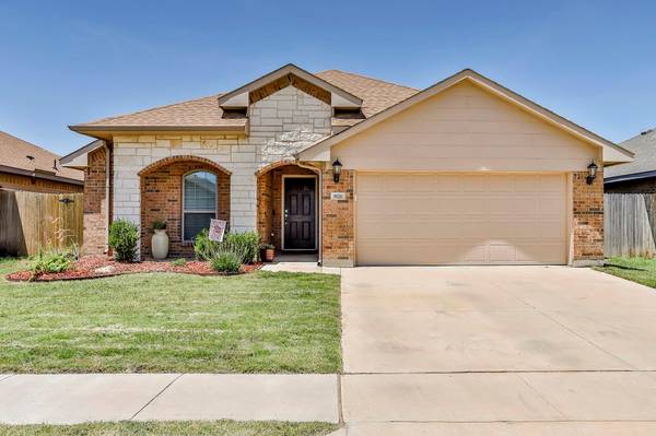 9020 Curacao Drive, Fort Worth, TX 76123