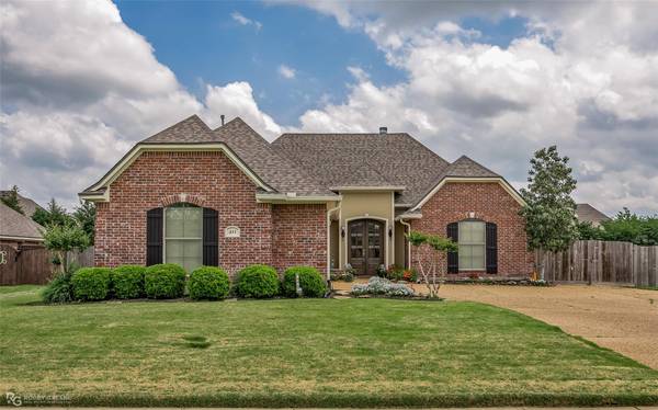 411 Half Moon Lane, Bossier City, LA 71111