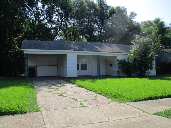 1108 Clarence Street, Bossier City, LA 71111