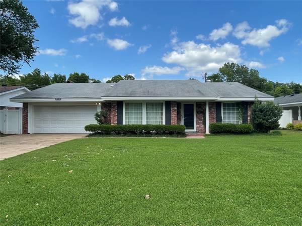 1805 Bayou Drive, Shreveport, LA 71105