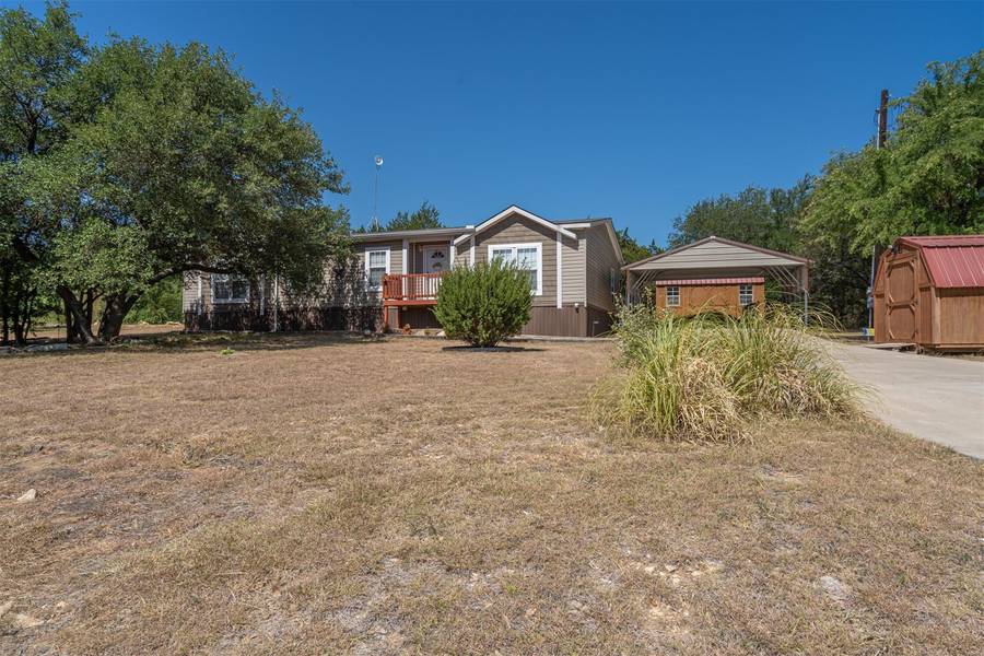 5808 N Lakeside Hills Court, Granbury, TX 76048