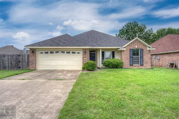 5805 Bluebonnett Drive, Bossier City, LA 71112