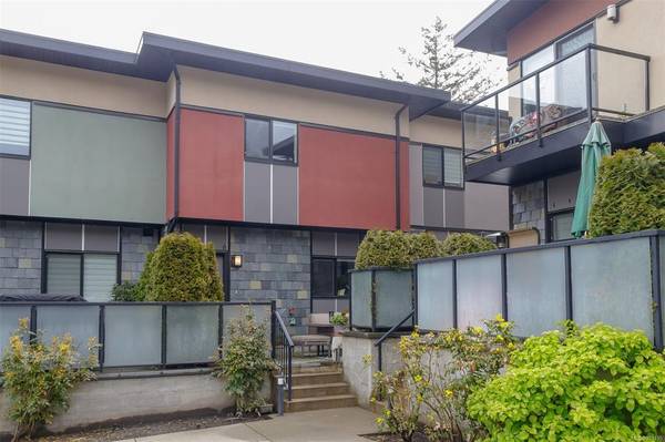 2321 Island View Rd #6,  Central Saanich,  BC V8Z 0C9