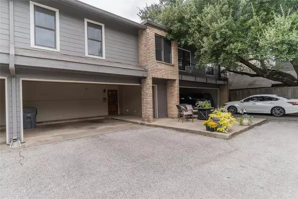 7440 E Northwest Highway #117,  Dallas,  TX 75231