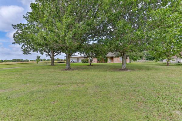 2593 Ford Road,  Howe,  TX 75459