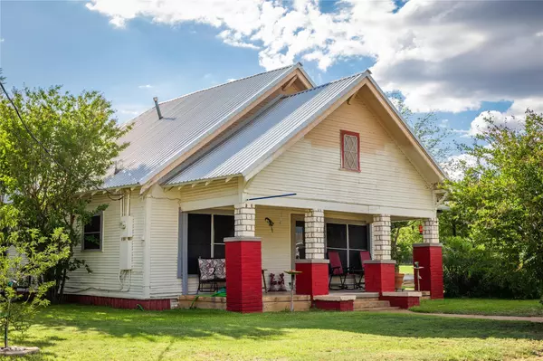 Bangs, TX 76823,200 S West Street