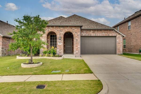 1553 Kessler Drive, Forney, TX 75126