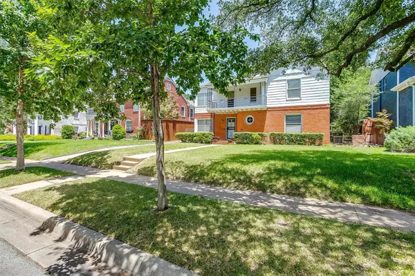 Fort Worth, TX 76110,1809 Rockridge Terrace