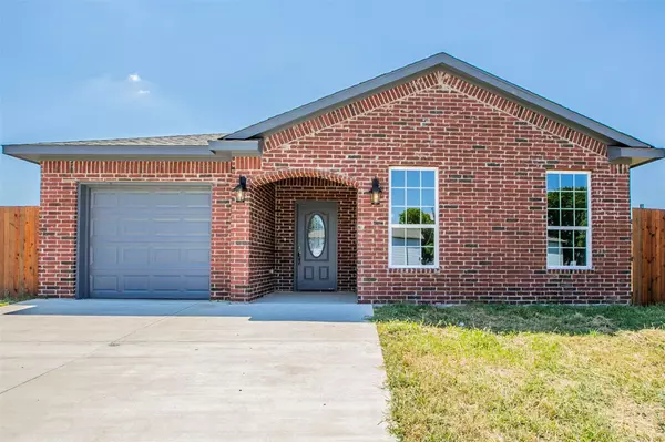 3231 Hillsdale Street, Corsicana, TX 75110