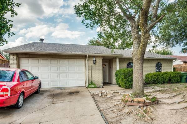 5221 Runyon Drive, The Colony, TX 75056