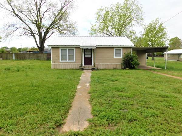 409 E Bradley Street, Fairfield, TX 75840