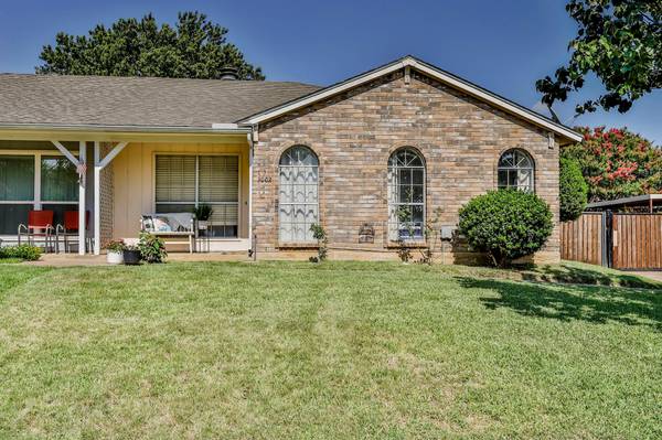 3002 Penny Lane, Euless, TX 76039