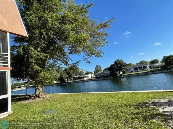 Tamarac, FL 33321,9150 Lime Bay Blvd  #206