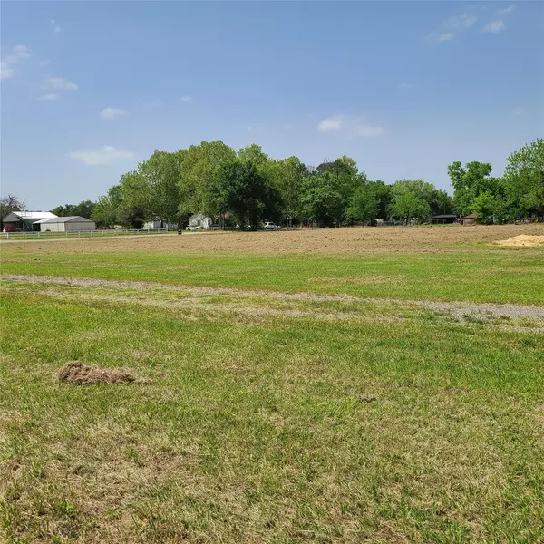 472 VZ CR 3440, Wills Point, TX 75169