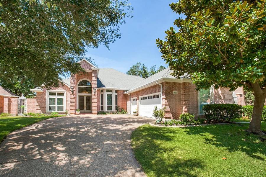 2818 Oak Point Drive, Garland, TX 75044