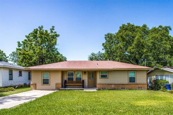 3306 Austin Street,  Greenville,  TX 75402