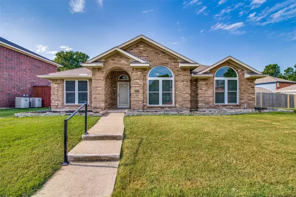 Rowlett, TX 75089,9002 Barton Creek Drive