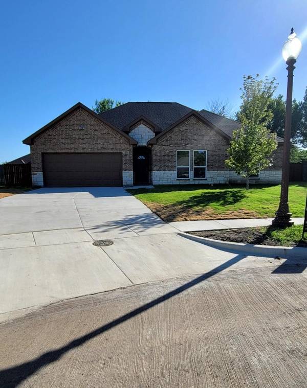 1601 Jupiter Lane, Ennis, TX 75119